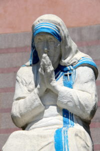 Mother Teresa Statue Praying